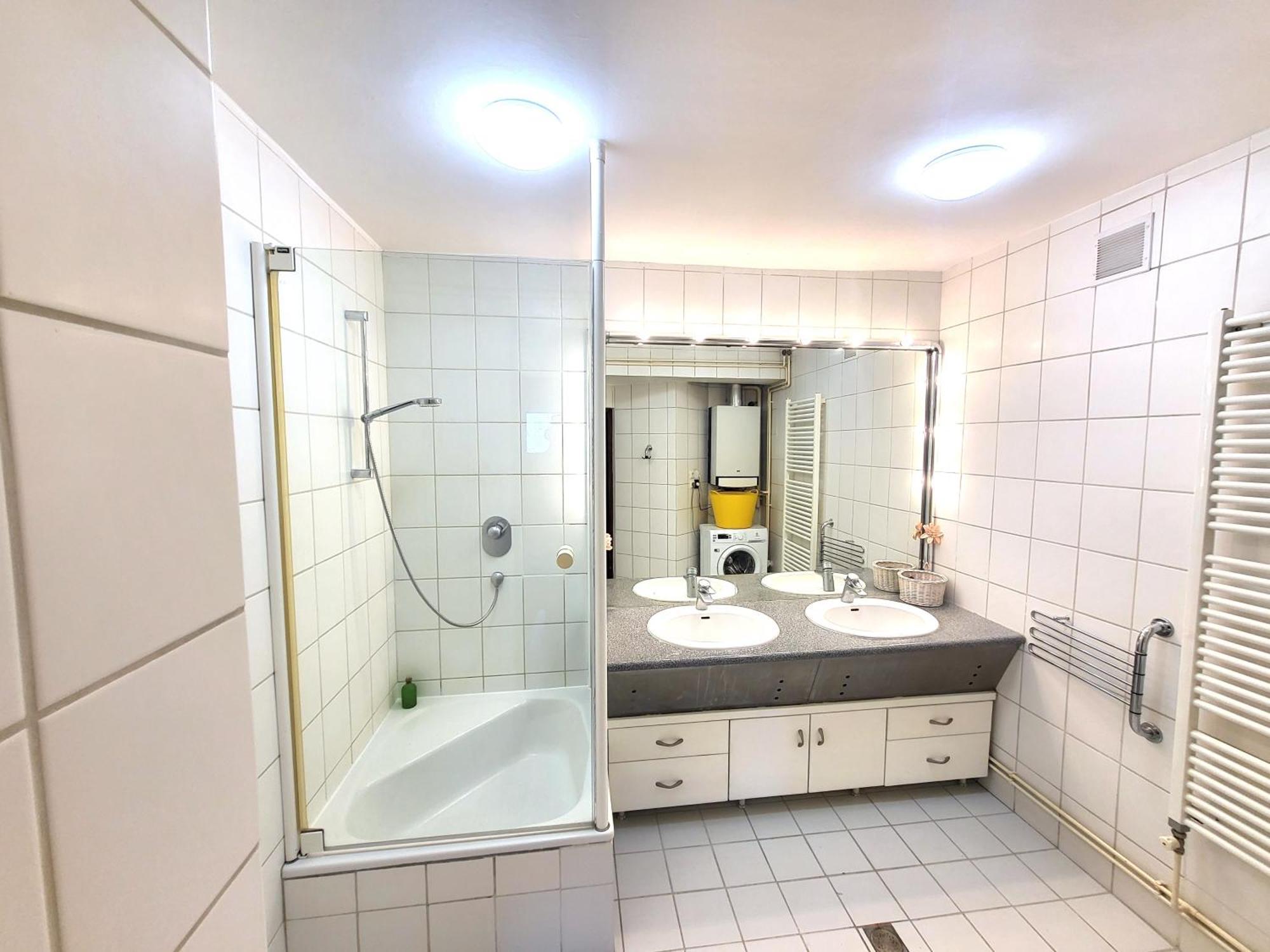 Romantic Two Bedroom Apartments In The Hills Of Budapest With Private Parking Dış mekan fotoğraf